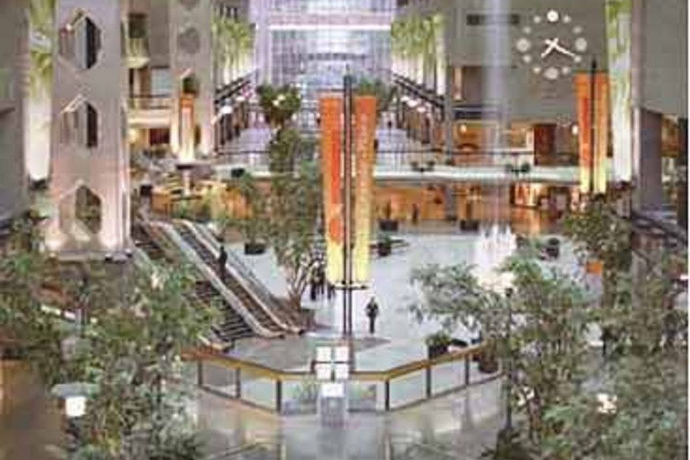 Montréal Malls and Shopping Centers 10Best Mall Reviews