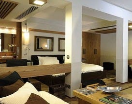 Photo courtesy of <a href="http://www.romeluxurysuites.com/margutta/" target="_1923767159" rel="nofollow">Rome Luxury Suites</a>