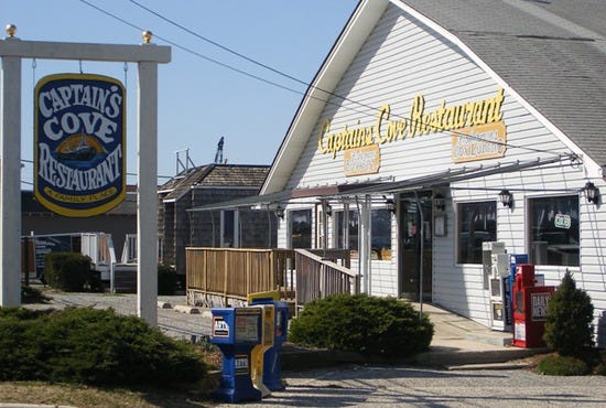 Captains%20Cove%20Restaurant