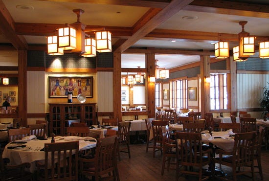 YC_yachtsmans_steakhouse_interior_01