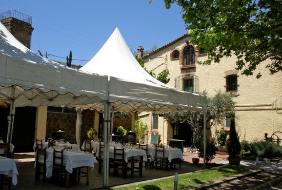 Can_Escayola_Carpa_y_Fachada