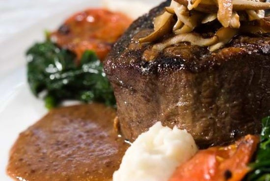 grilled beef tenderloin barolo red wine jus