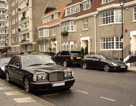 Great Places to Meet Wealthy Singles