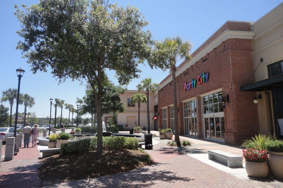 Abercorn Common Savannah Shopping Review 10Best Experts and Tourist