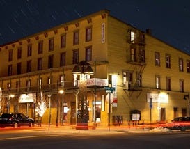 Photo courtesy of <a href="https://www.facebook.com/moodysbistrobarbeats/photos_stream" target="_854838658" rel="nofollow">Moody's Bistro & Bar</a>