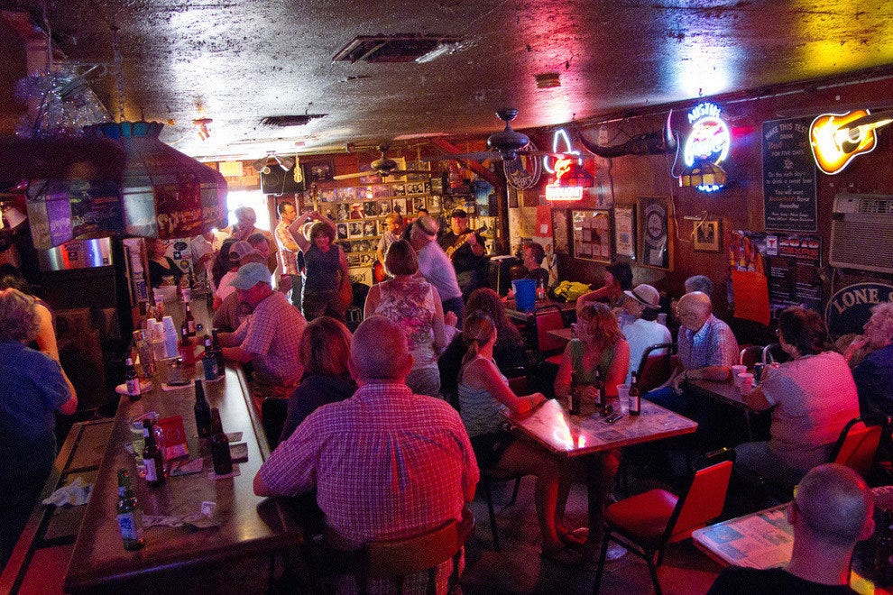 Twang You Very Much 10 Great Country Music Venues Arts & Culture