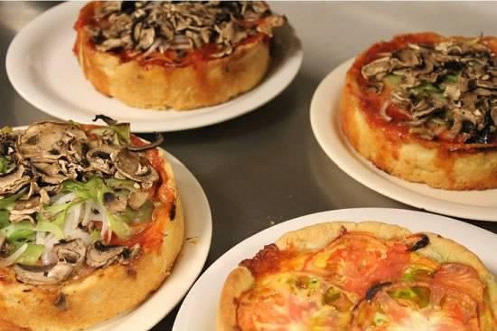 Chicago Pizza Restaurants 10Best Pizzeria Reviews