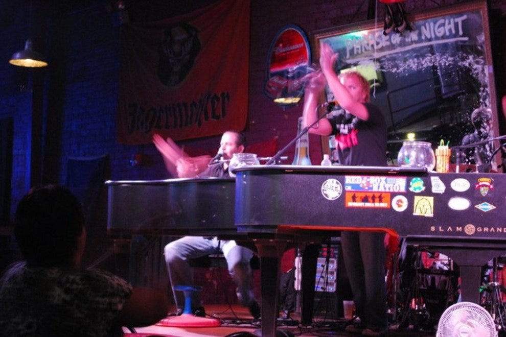 Savannah Smiles Dueling Pianos Savannah Nightlife Review 10Best