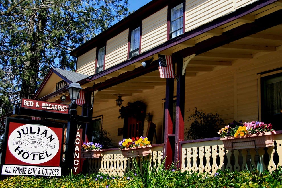 Historic Julian for Southern California Fall Slideshows Photo Gallery