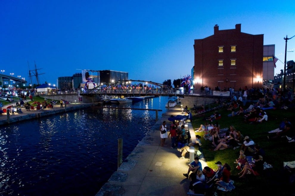 Canalside Buffalo's Crown Jewel for an Urban Renaissance Attractions