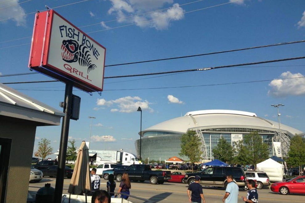 Restaurants near AT&T Stadium Restaurants in Dallas