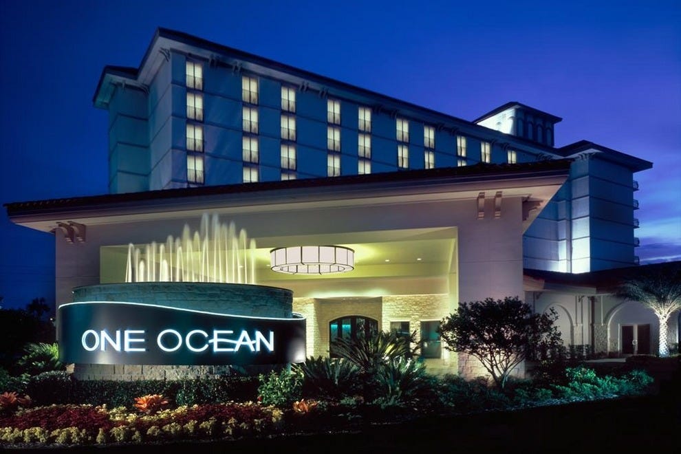 One Ocean Resort & Spa Jacksonville Hotels Review 10Best Experts and