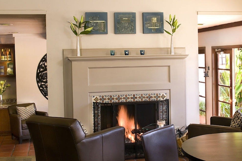 Santa Barbara Pet Friendly Hotels in Santa Barbara, CA Pet Friendly