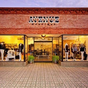 Arizona Year-round Costume Stores Creative Custom Costumes, Tucson, Arizona. likes. Closed our retail storefront in after over 30 years. Formerly a full service retail shop.