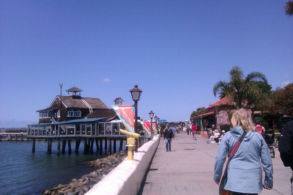 Urban Girl Accessories Seaport Village San Diego Shopping Review