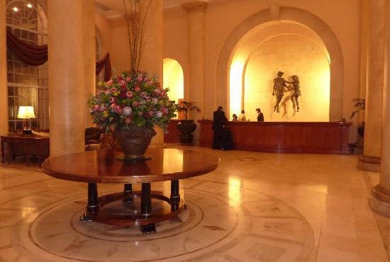 Lobby (The)