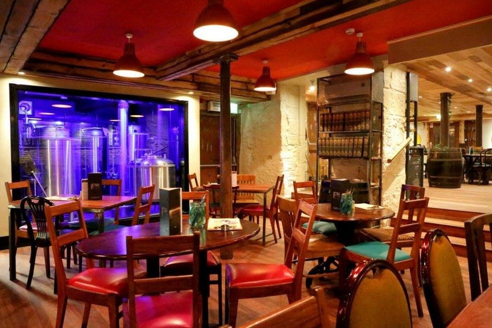 Andrew Usher & Co: Edinburgh Nightlife Review - 10Best Experts and