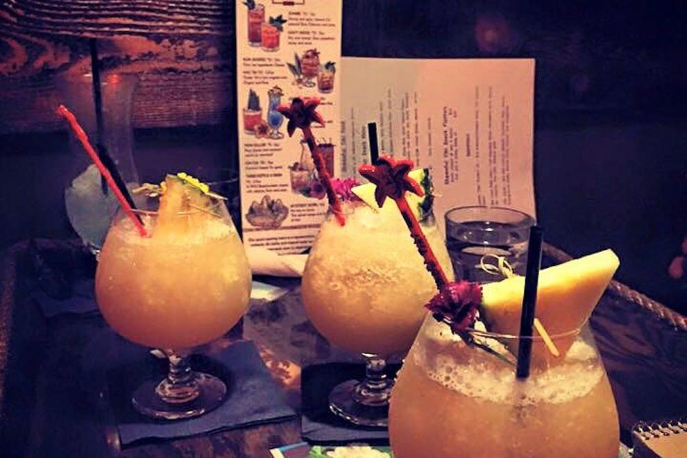 Toronto Cocktail Lounges 10Best Lounge Reviews