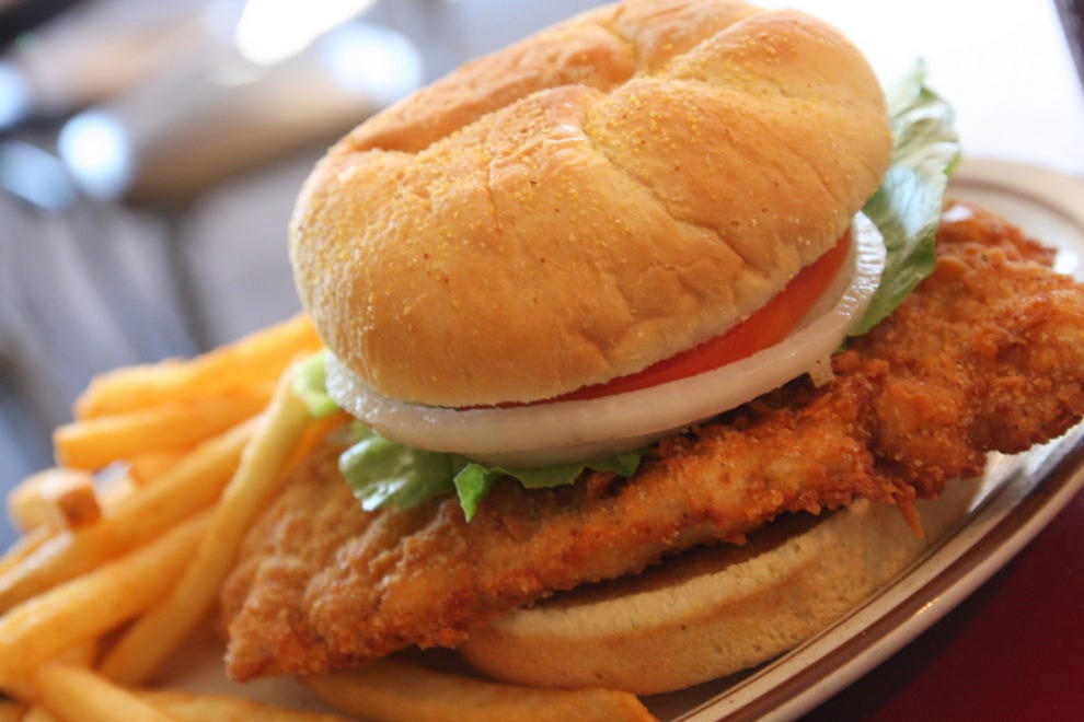 Vote Wagner's Village Inn Best Breaded Pork Tenderloin in Indiana