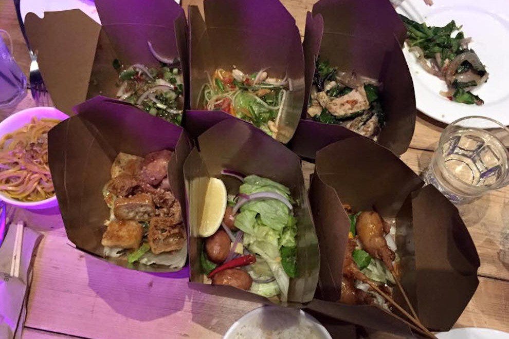 Ting Thai Caravan Edinburgh Restaurants Review 10Best Experts and