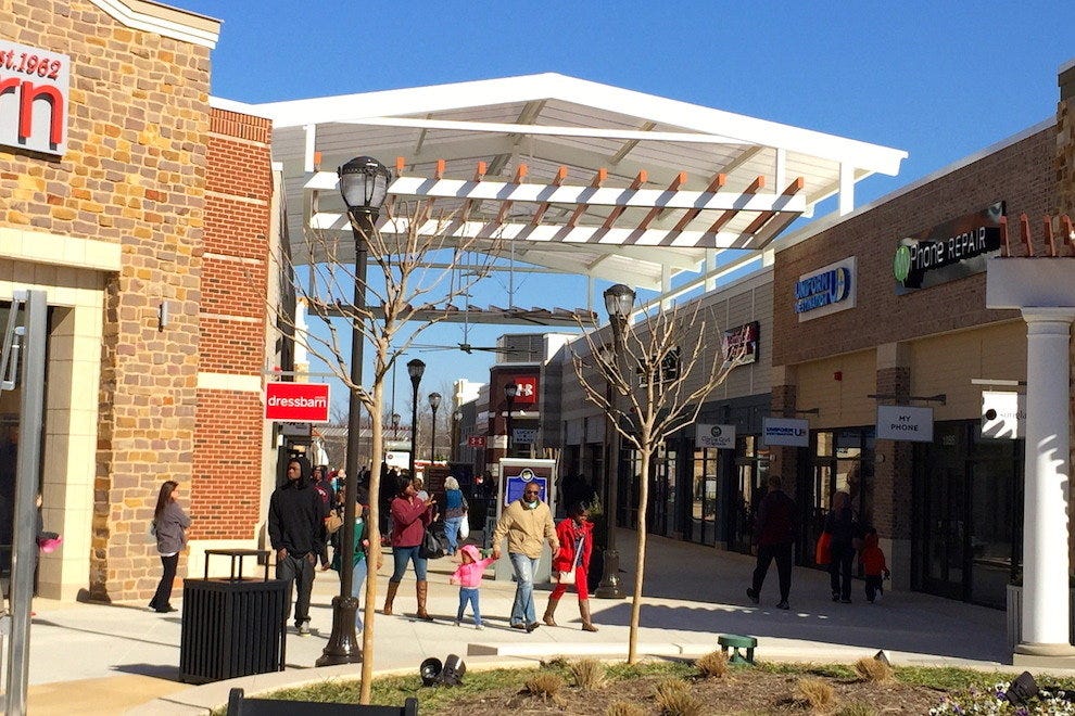 Tanger Outlet Southaven: Memphis Shopping Review - 10Best Experts and Tourist Reviews