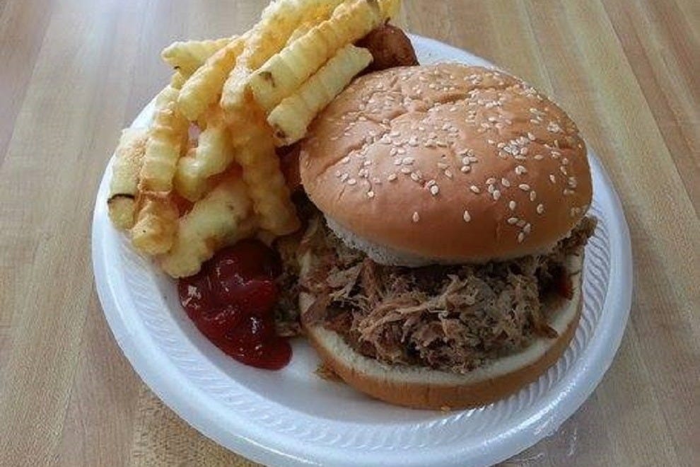 Tom's BBQ Greenville Restaurants Review 10Best Experts and Tourist