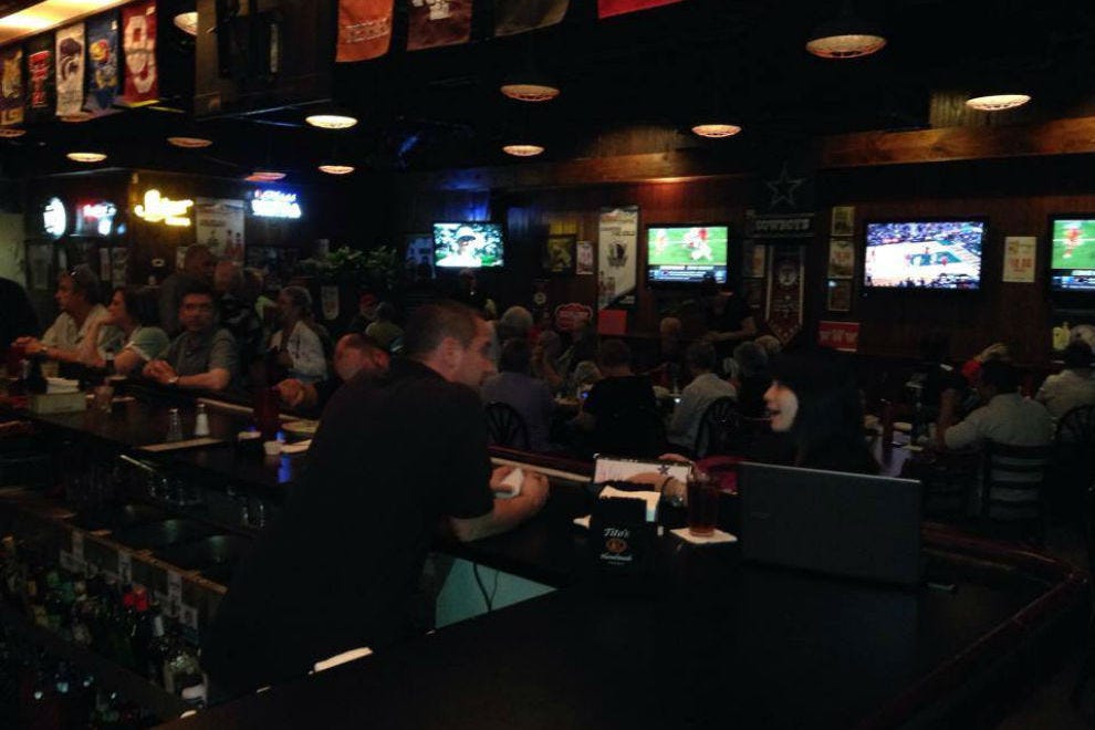 Dallas Sports Bars 10Best Sport Bar & Grill Reviews