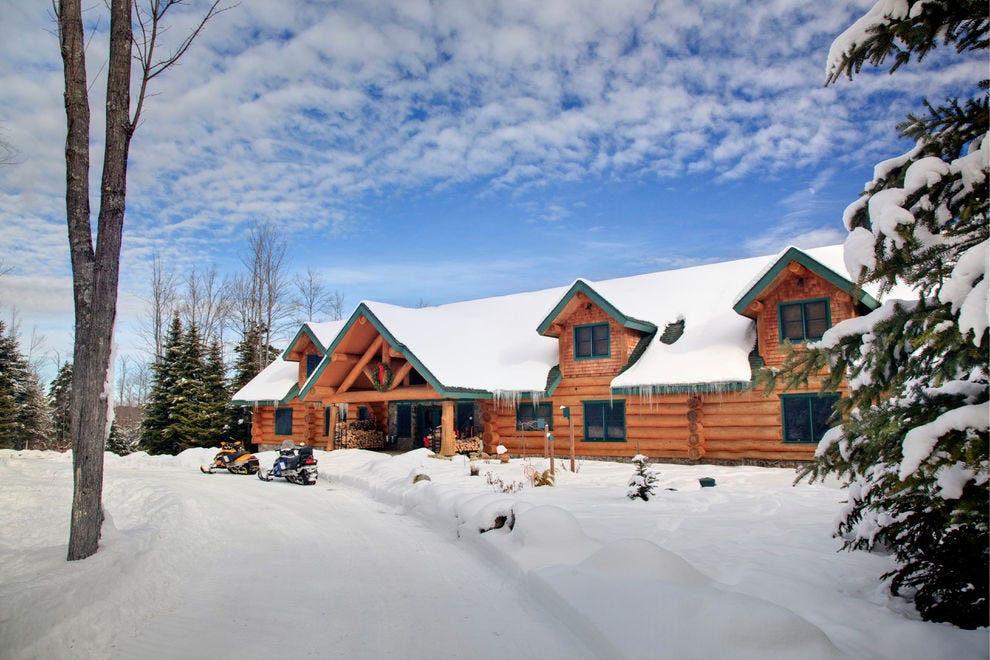 Bear Mountain Lodge