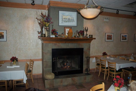 Family friendly Andies Restaurant in Chicago features Mediterranean Food