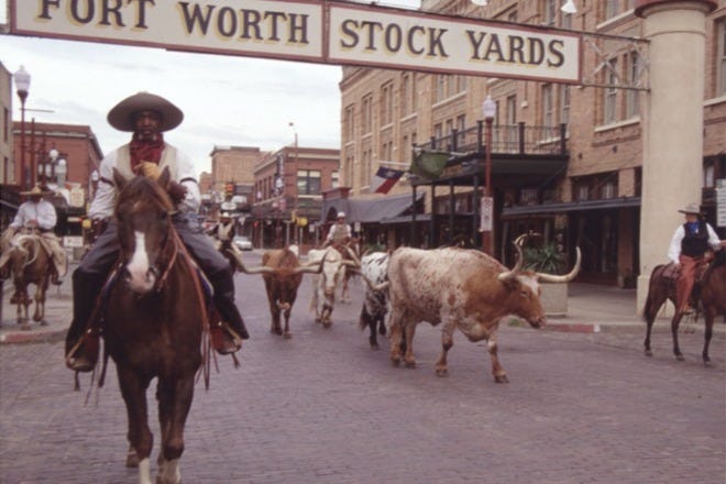 Say What Pleased You Today - Page 6 DGEN_FtWorth_stockyards_55_660x440_201404181436