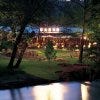 The grounds at Canoe