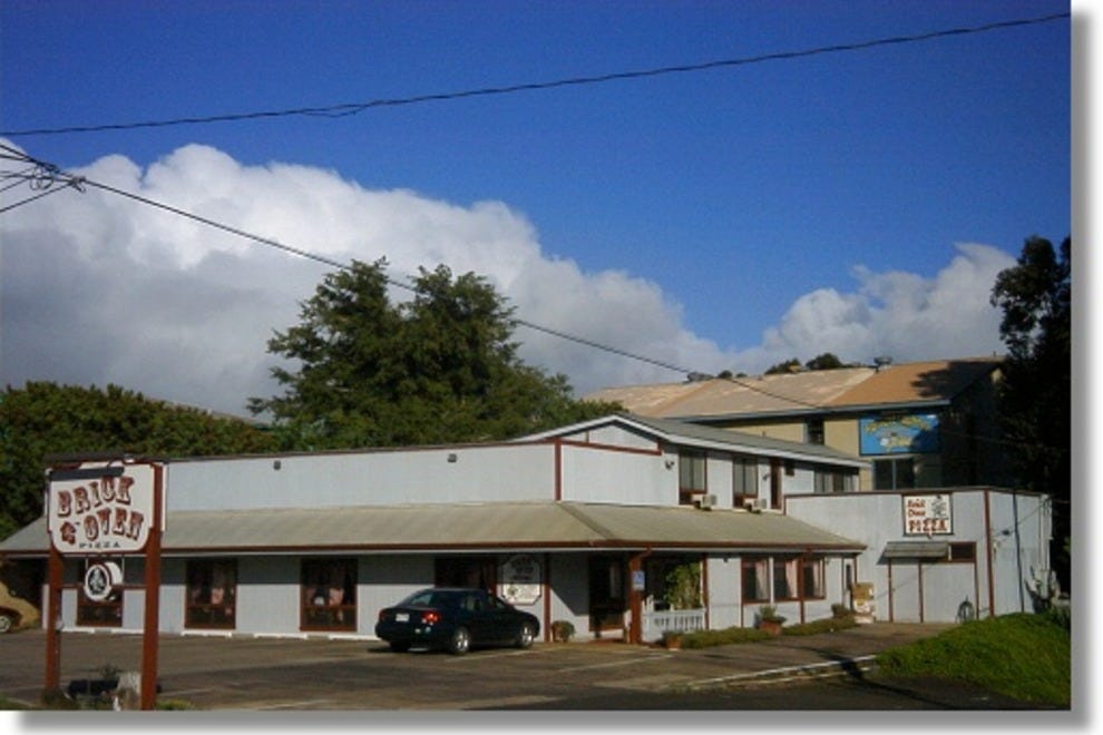 Brick Oven Pizza Kauai Restaurants Review 10Best Experts and Tourist