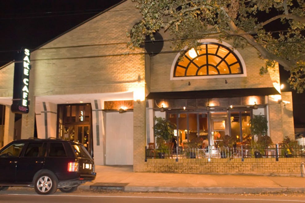 Sake Cafe Dress Code