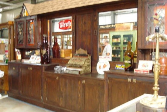 pub_back_bar_2