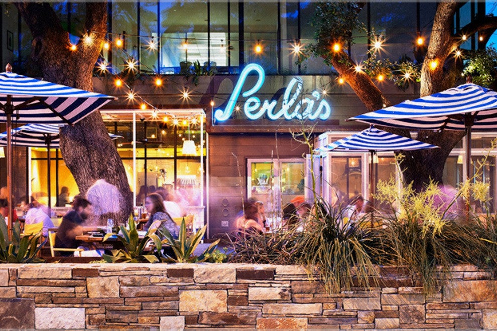 Perla's Seafood & Oyster Bar Austin Restaurants Review