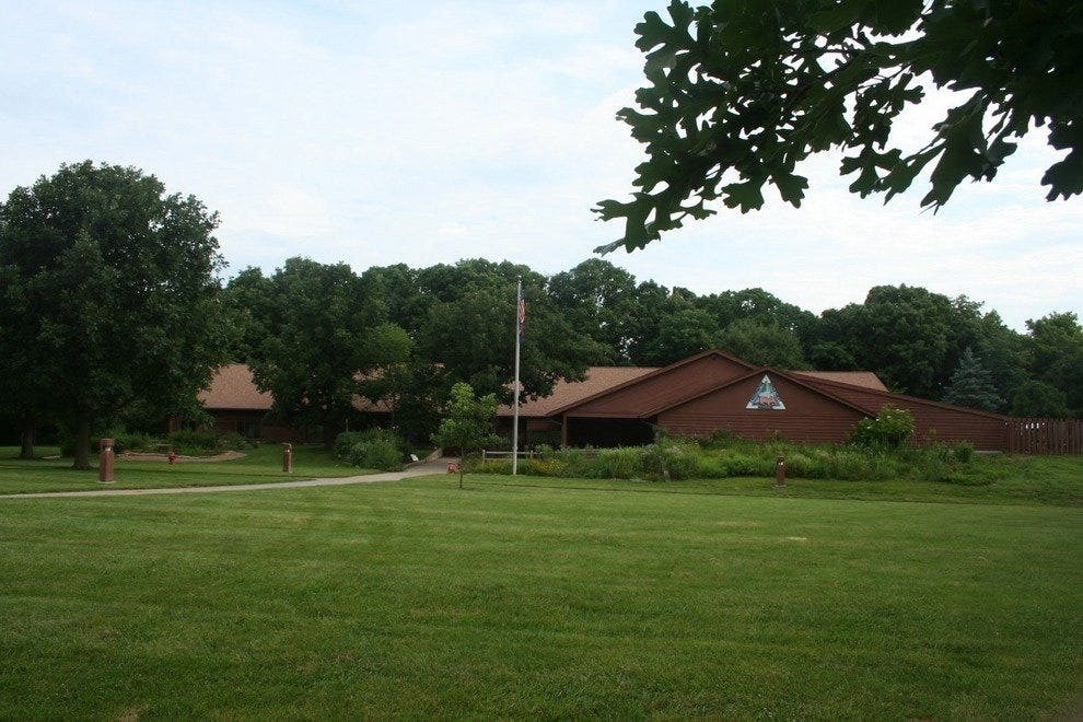 Burr Oak Woods Conservation Nature Center Kansas City Attractions