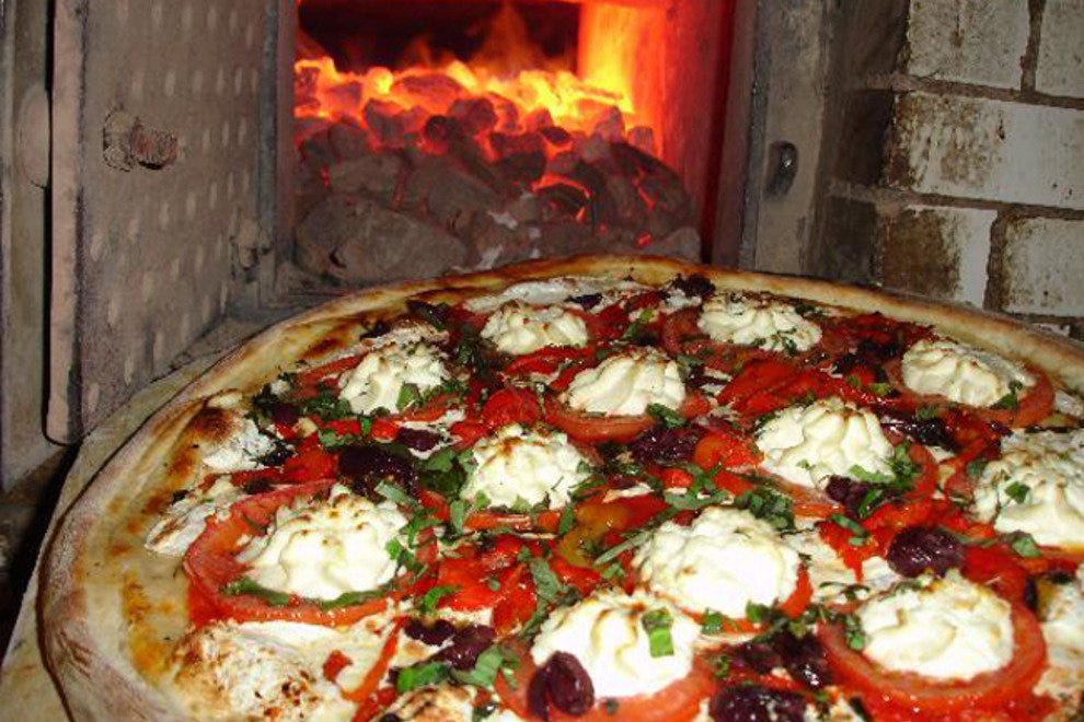 New York Pizza Restaurants 10best Pizzeria Reviews