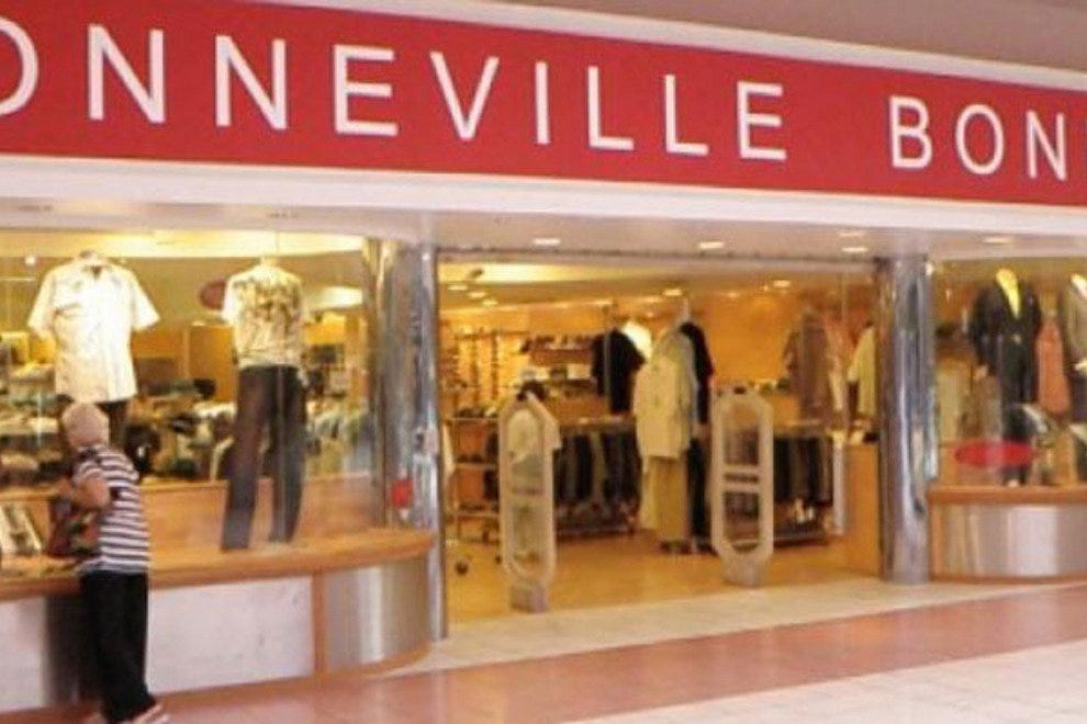 Shopping near Cruise Port Shopping in Nassau