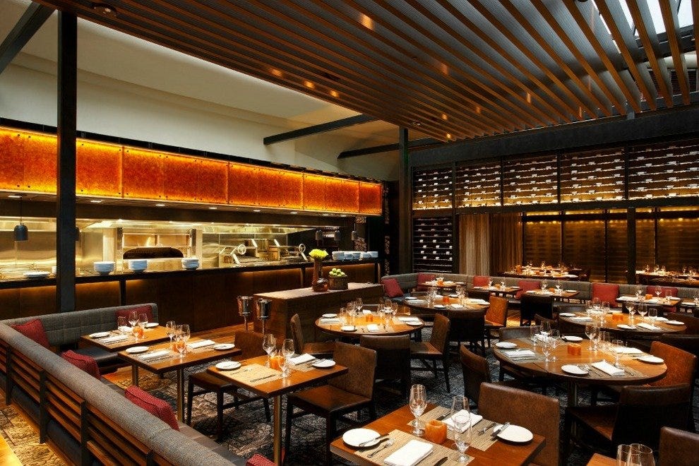 Tom Colicchio S Heritage Steak Is Tops With Taste Buds