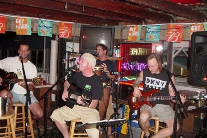 Best Nightlife Of Fort Myers Beach In Best Nightlife Of Fort Myers Beach In