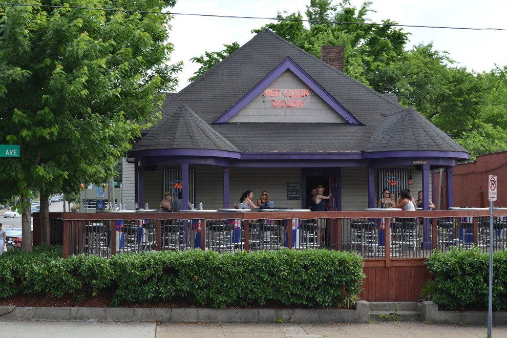 Red Door Saloon East Nashville Nightlife Review 10best