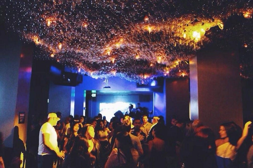 Honolulu Night Clubs, Dance Clubs 10Best Reviews