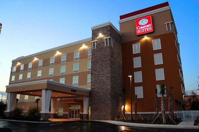 comfort suites at fairgrounds-casino