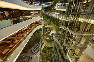 Shop in air-conditioned splendor in these Bangkok malls