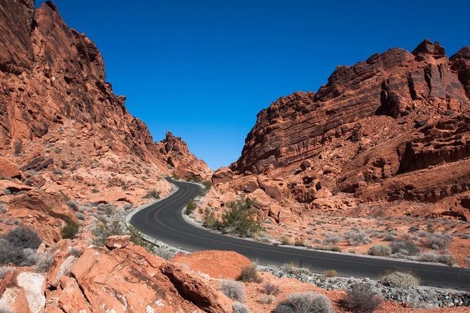 Las Vegas Red Rock Canyon - A Spectacular Desert Wonderland near