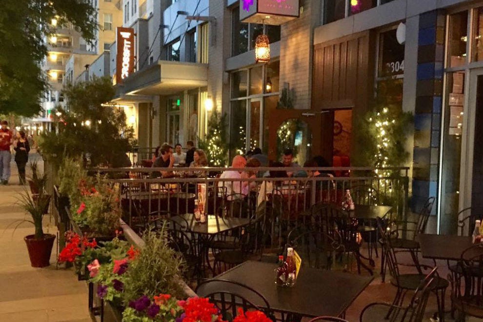 Restaurants Near American Airlines Center In Dallas Restaurant Slideshow Restaurants Near American Airlines Center