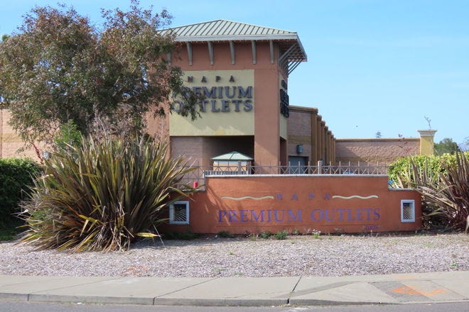 lucky brand denver premium outlets