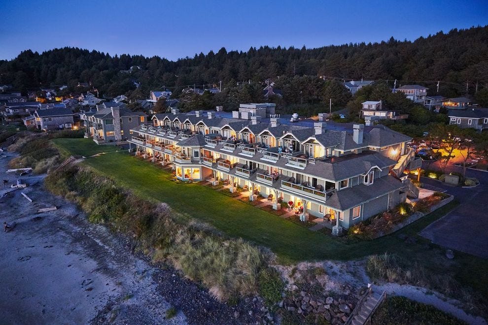 Vote - Stephanie Inn - Best Destination Resort Nominee: 2019 10Best