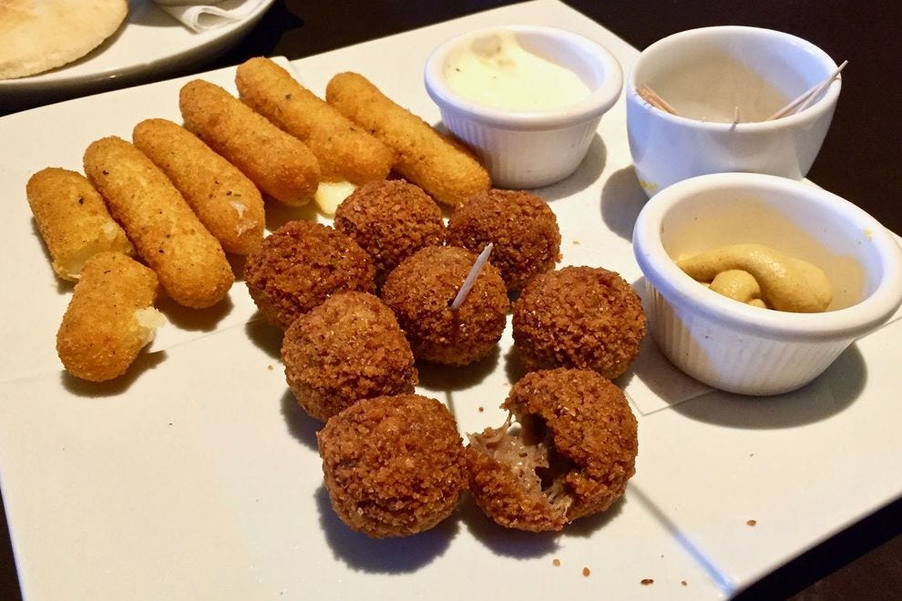 Bitterballen and mozzarella sticks at Cafe Old Dutch