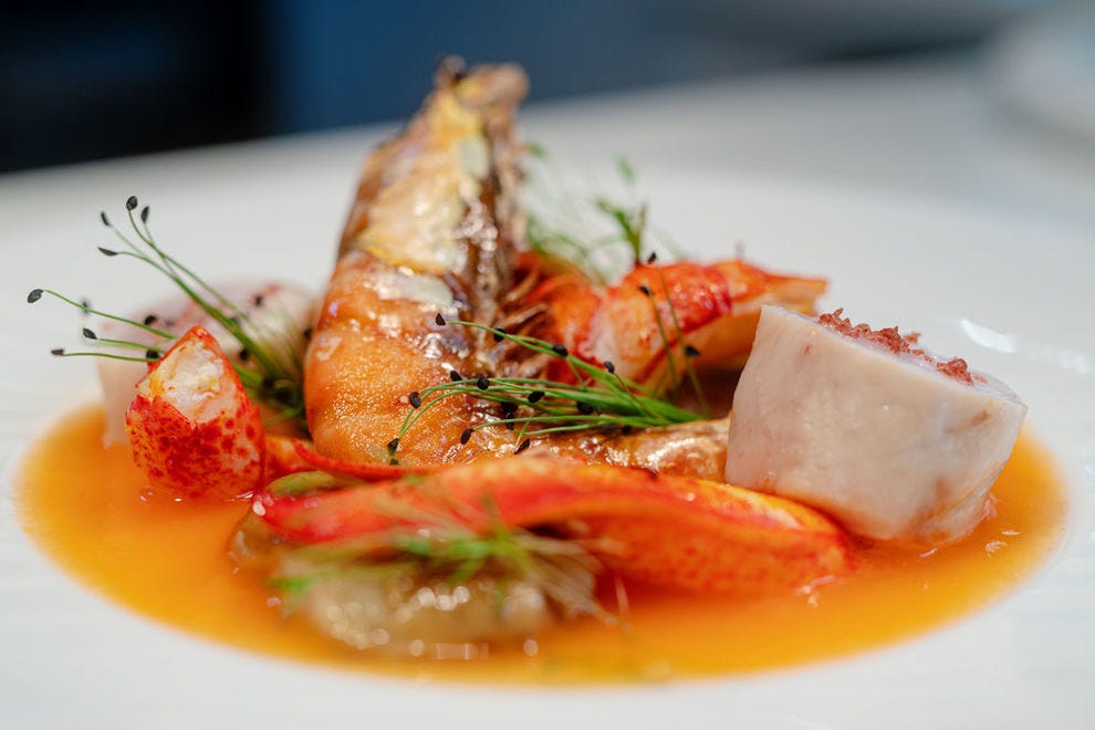Take a peek inside Mugen, Waikiki's most intimate luxury restaurant - Vimarsana News